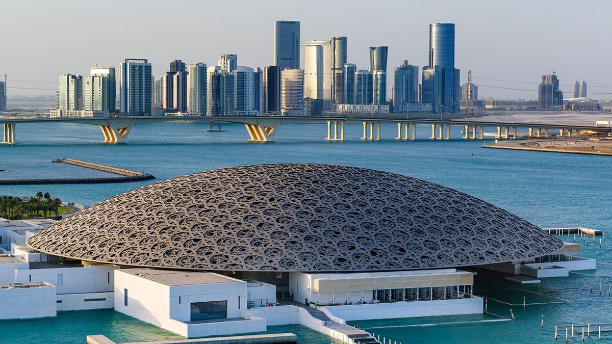 6 Must-Visit Masterpieces in the Abu Dhabi